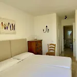 El Veril Del Duque, La Caleta 아파트